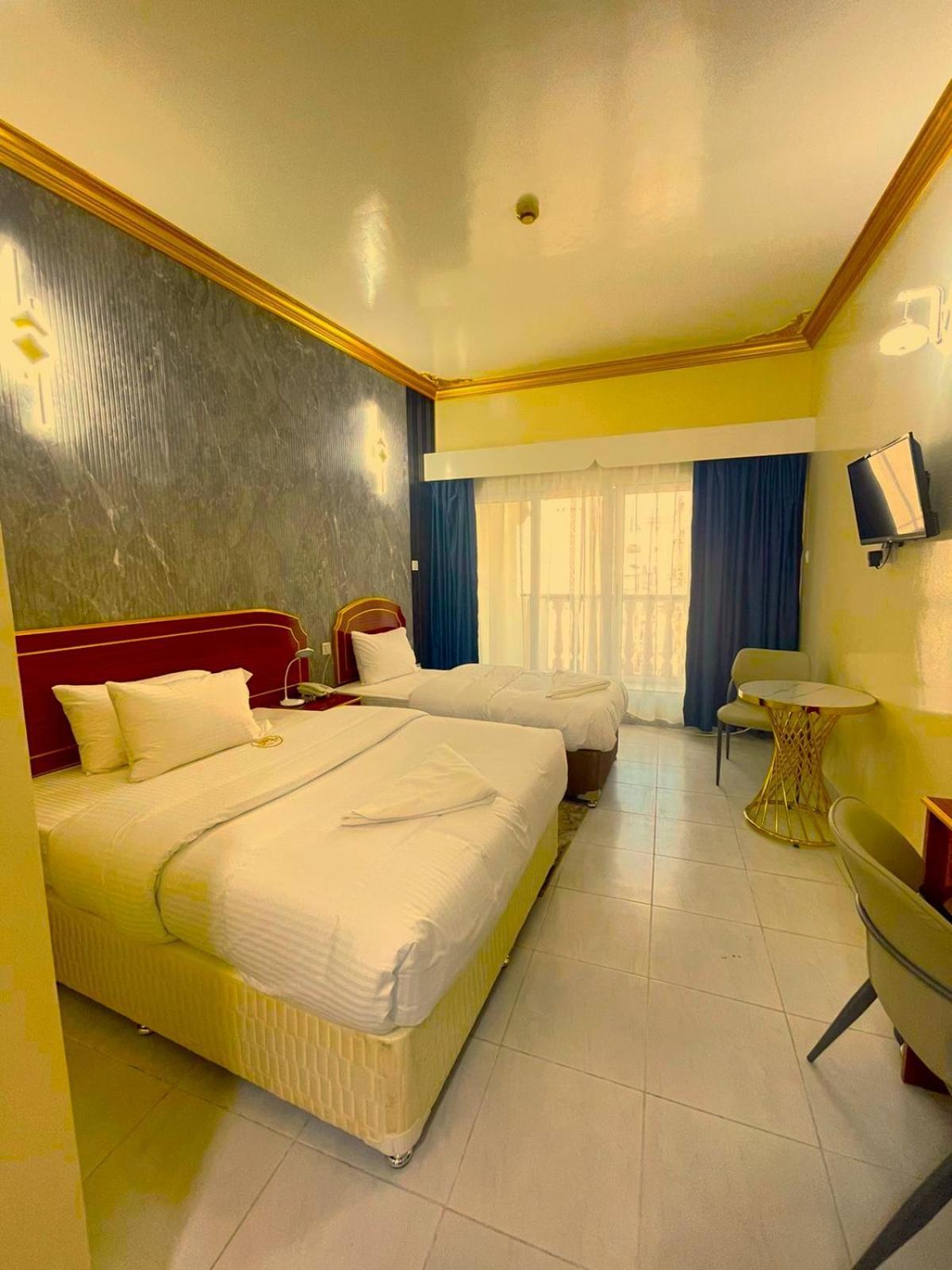 Galaxy Star Hotel Dubai Buitenkant foto