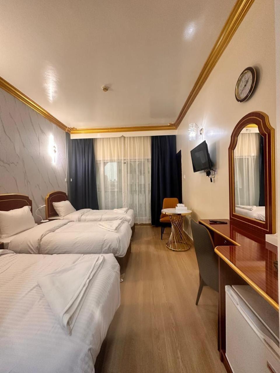 Galaxy Star Hotel Dubai Buitenkant foto