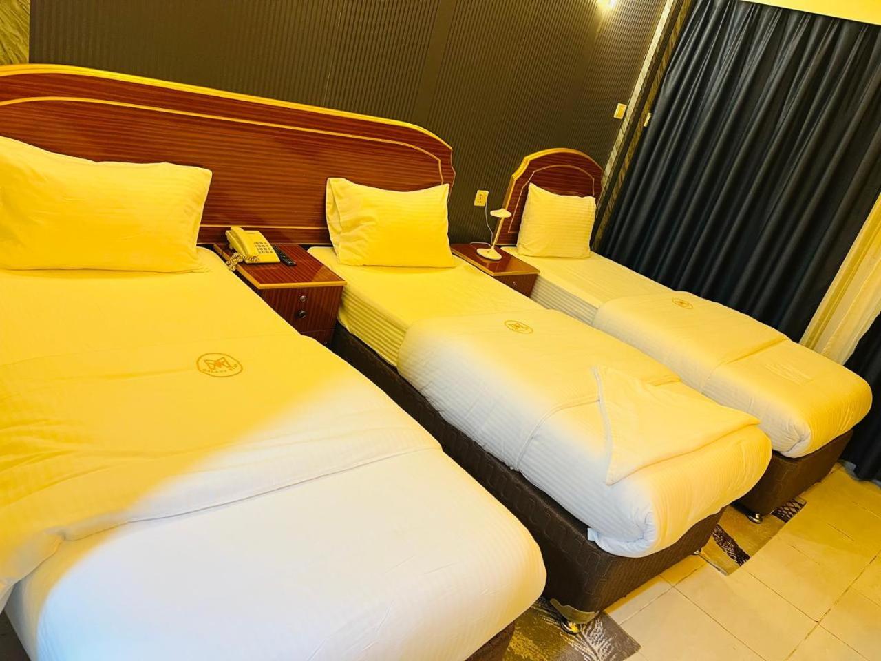 Galaxy Star Hotel Dubai Buitenkant foto