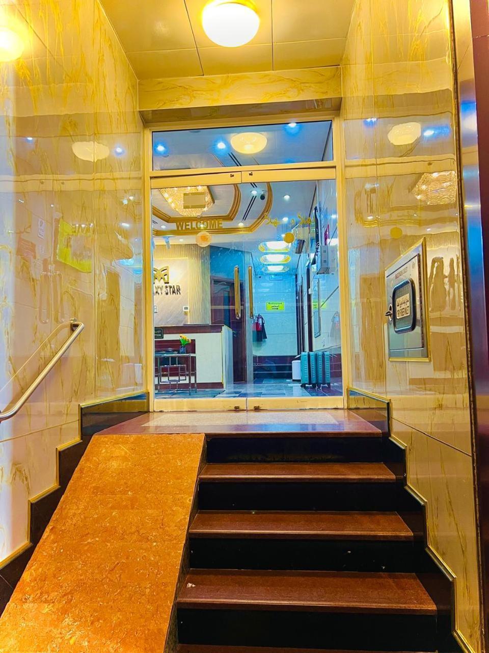 Galaxy Star Hotel Dubai Buitenkant foto