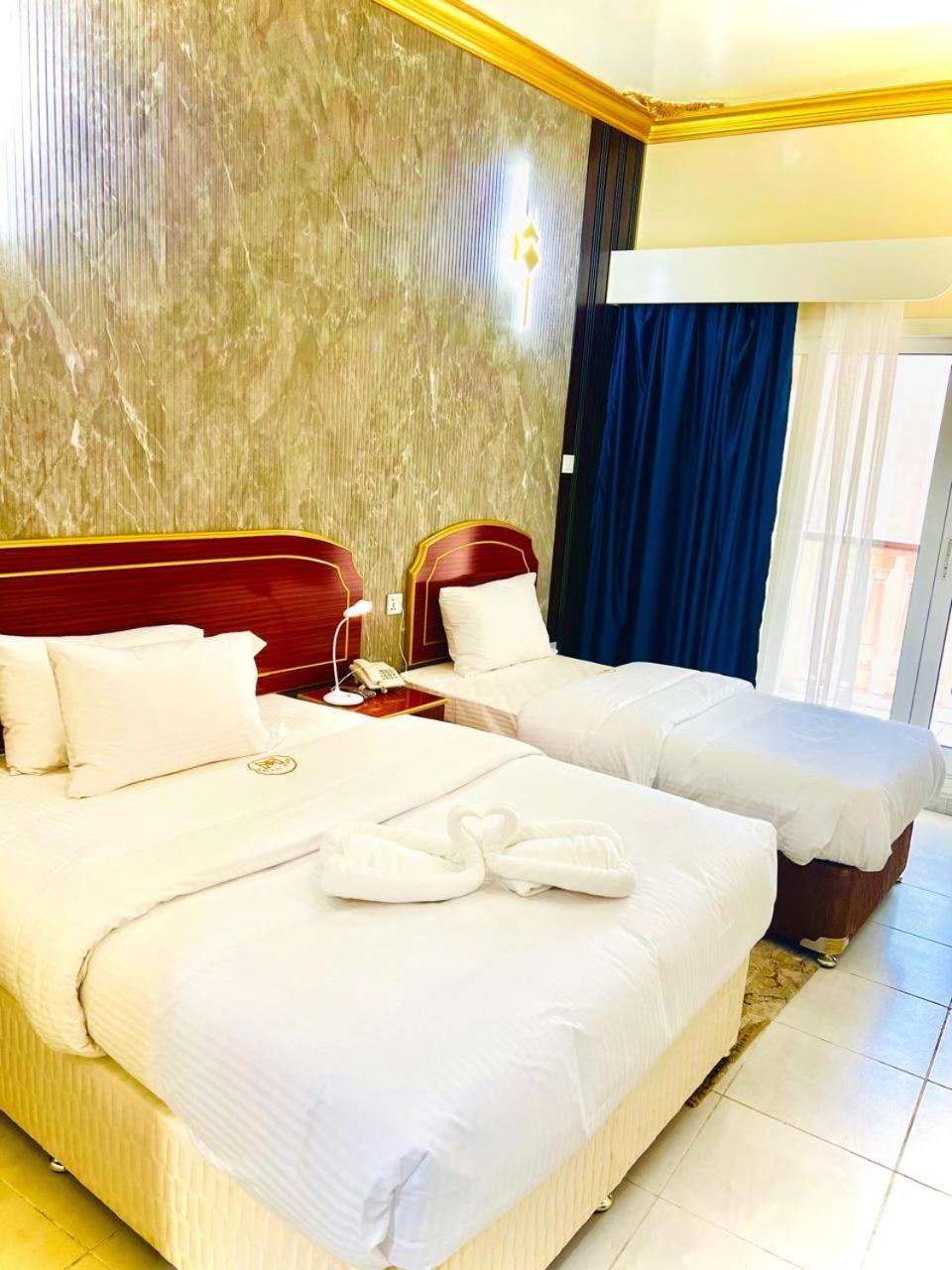 Galaxy Star Hotel Dubai Buitenkant foto