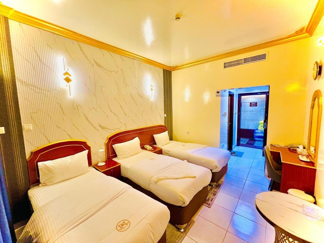 Galaxy Star Hotel Dubai Buitenkant foto