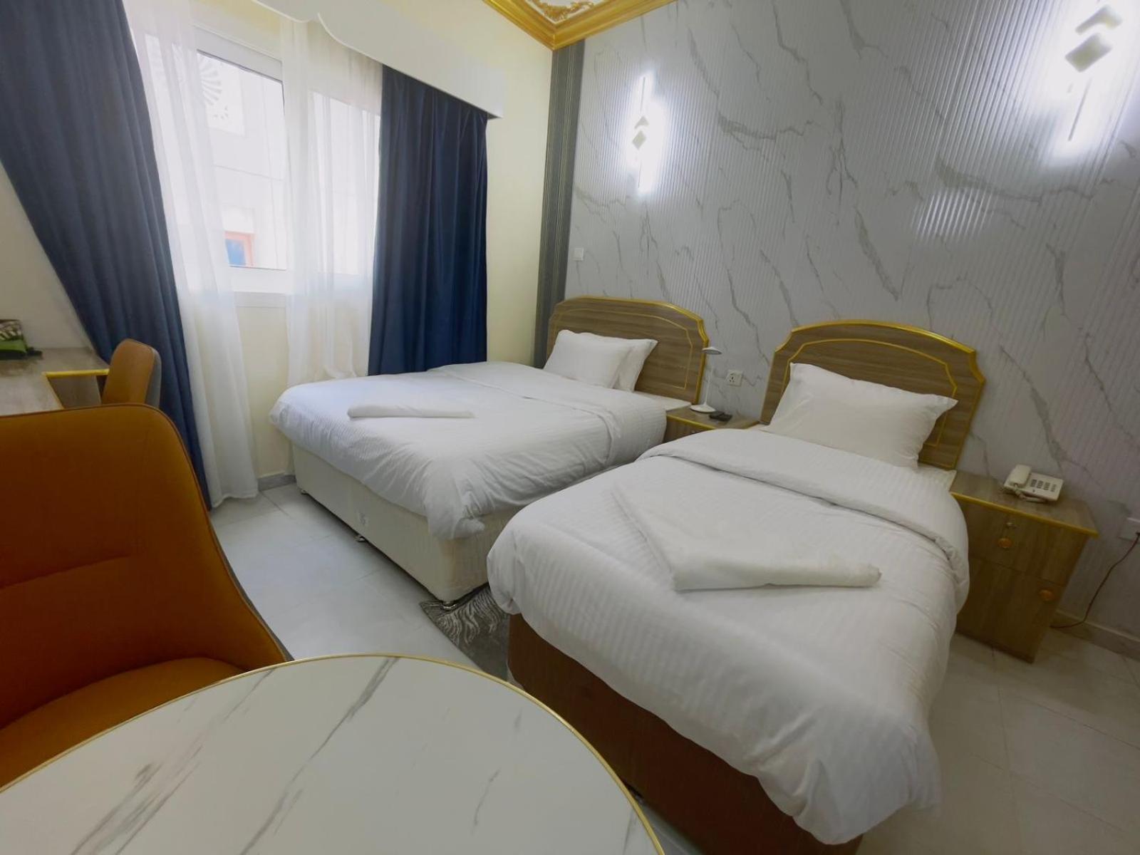 Galaxy Star Hotel Dubai Buitenkant foto