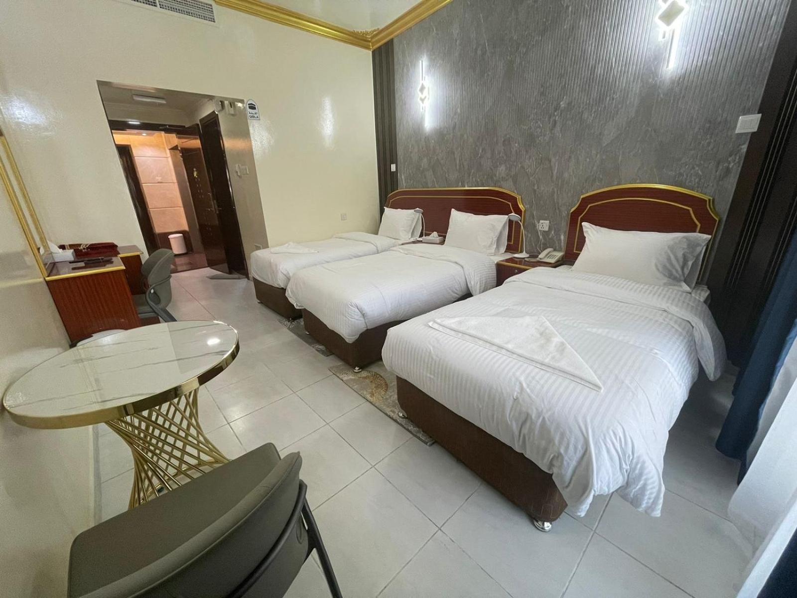 Galaxy Star Hotel Dubai Buitenkant foto