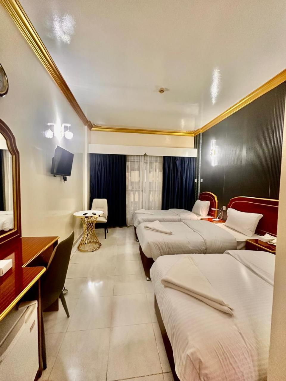 Galaxy Star Hotel Dubai Buitenkant foto